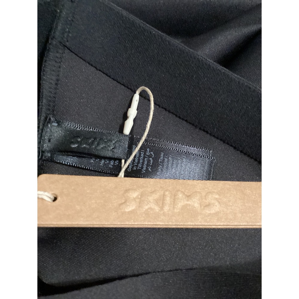 SKIMS Body Core Control High-Waisted Short Onyx Black BO-SHO-9552W Size M - Picture 3 of 6
